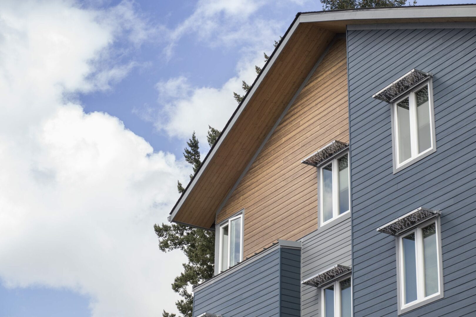 denver woodtone siding trim